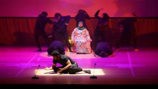 المسرح العُماني: تعزيز الهوية في عصر العولمة