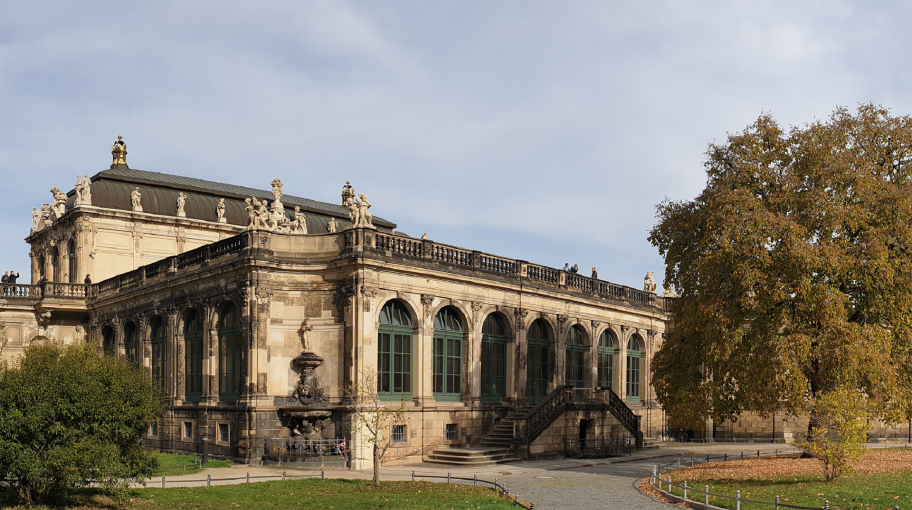 قصر تسيفنغر.. من أهم معالم عصر الباروك في ألمانيا