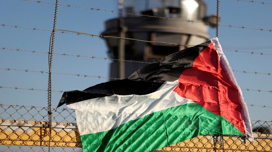 الفلسطينيون في السجون الإسرائيلية.. هل ينصفهم القانون الدولي؟