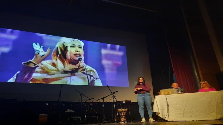 دورة ثالثة لتظاهرة "الشعر يعلو" في تونس