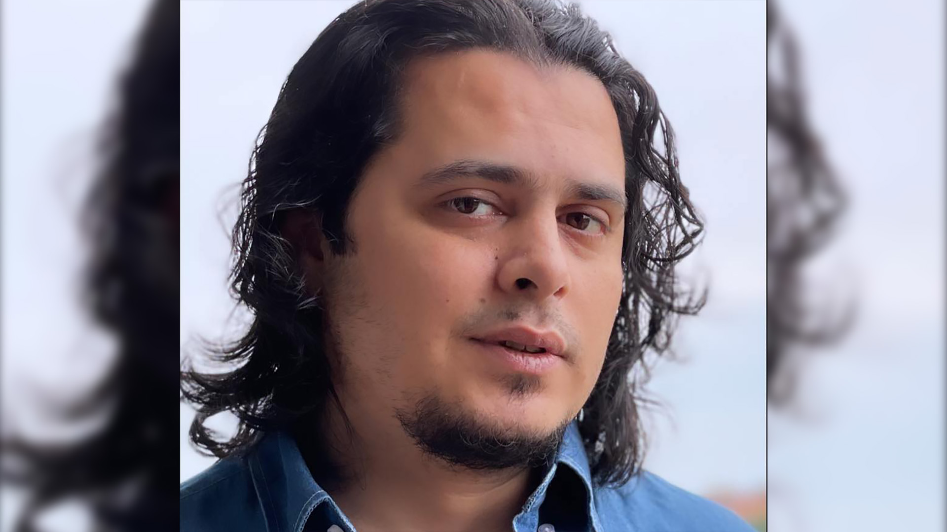 الكاتب المسرحي ياسر أبو شقرة